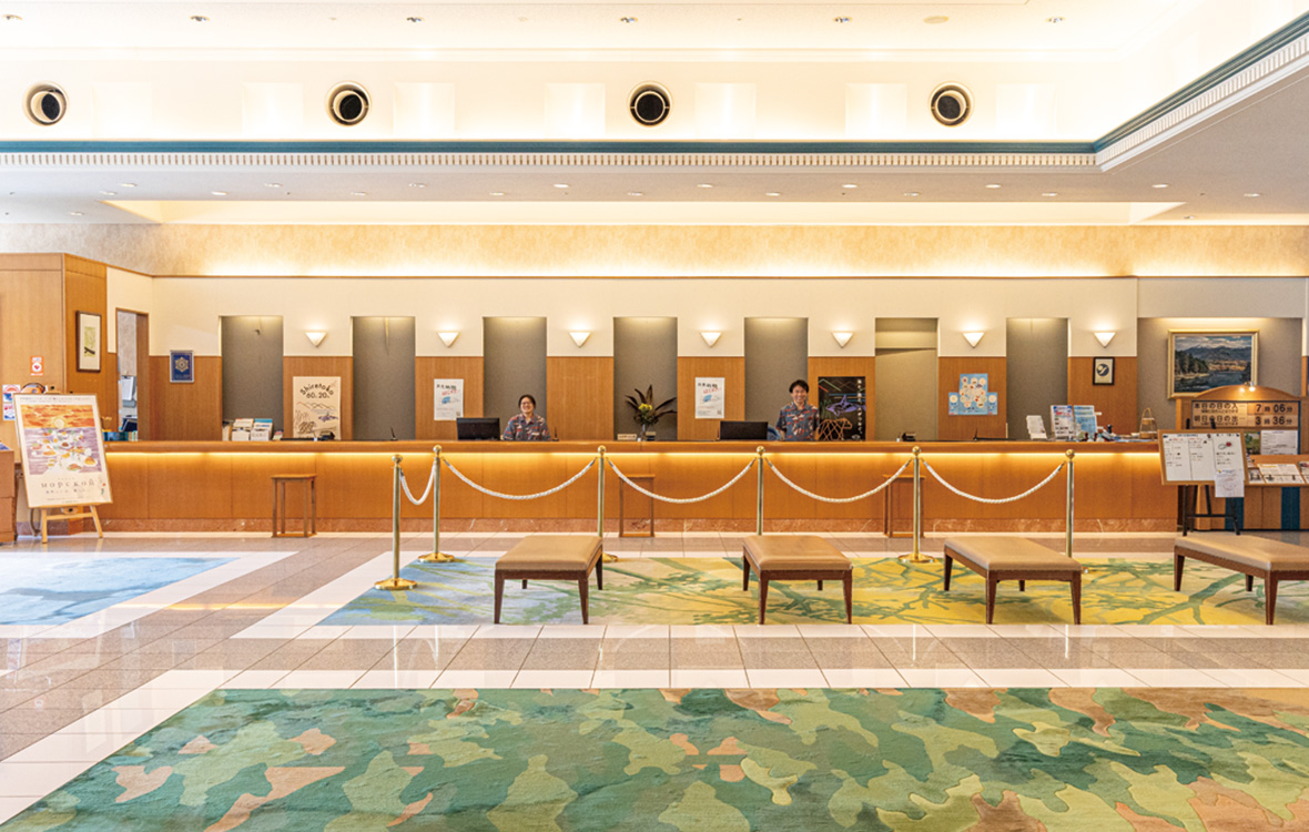 フロント / ロビー