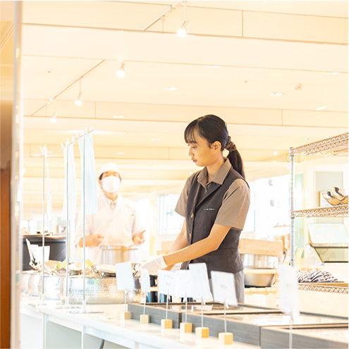 朝のレストラン「マルスコイ」