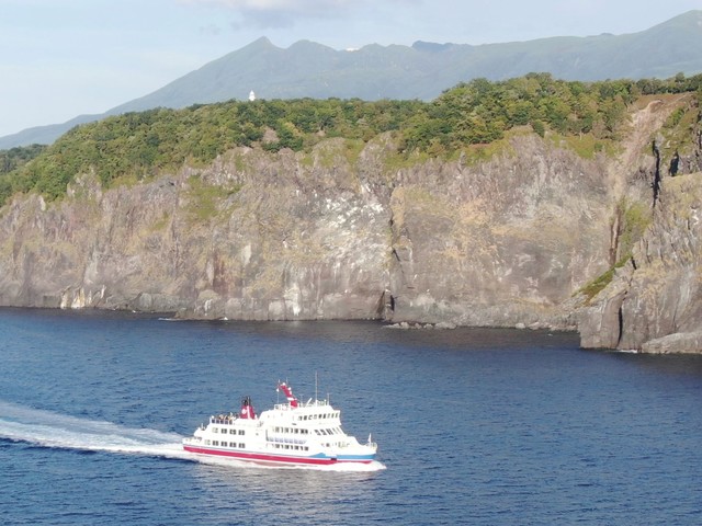 知床観光船「おーろら」知床岬コース 乗船券付プラン【一泊二食】